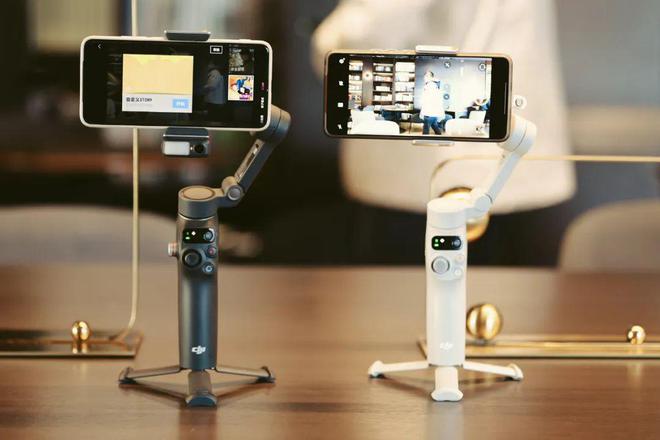 ie 7 Pro稳定器首发初体验！549元！大疆OSMO Mobl(图10)